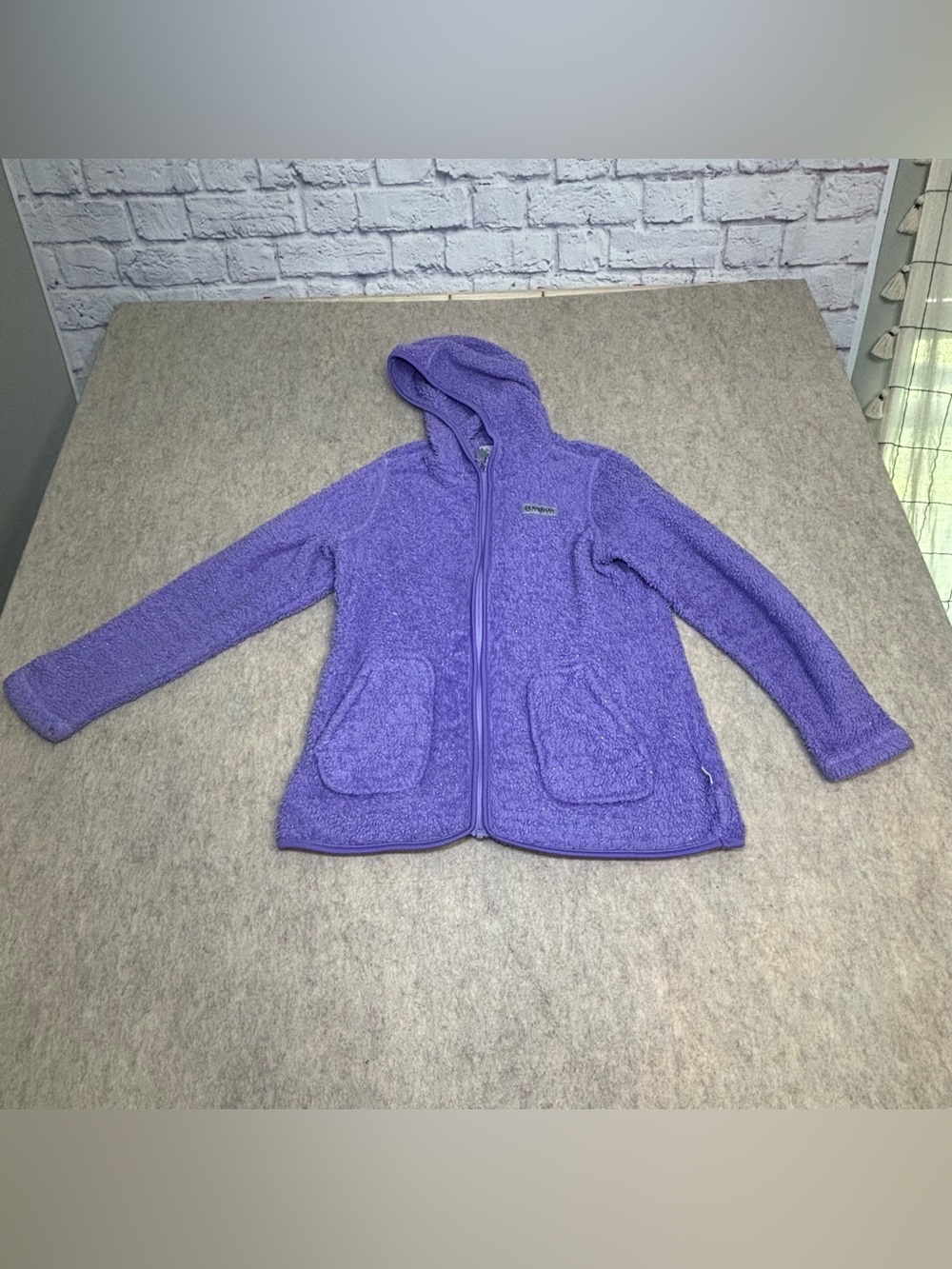 Magellan Outdoors Purple Sherpa Jacket- XL girls, fair condition!
